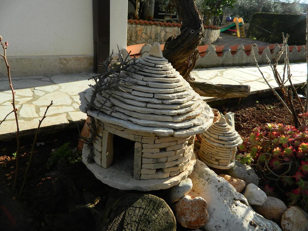Apartmani Villa Otilija Porec Exterior photo